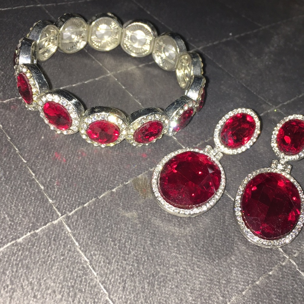 RUBY RED BRACELET AND EARRINGS